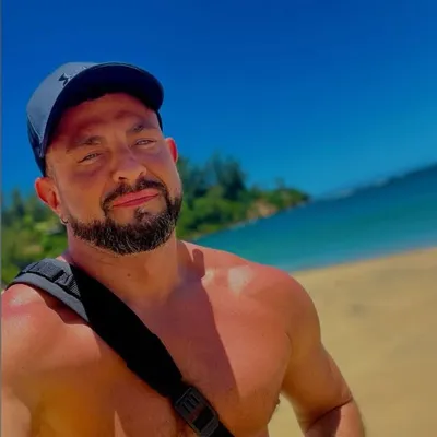 ROBIN WINDSOR profile