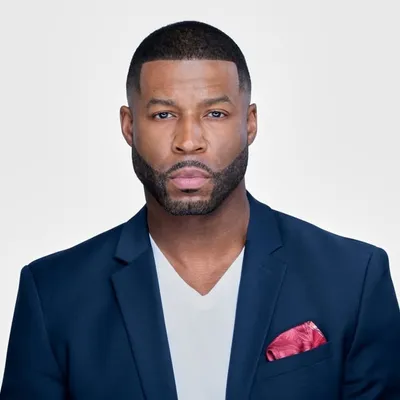 Robert Christopher Riley profile