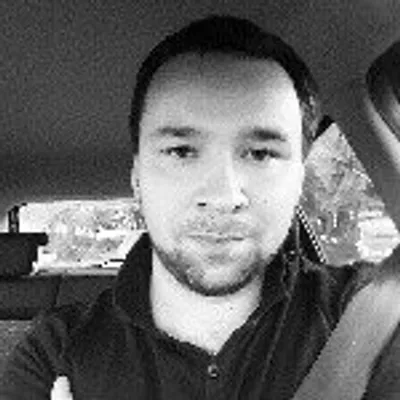 Robert Nawrowski profile