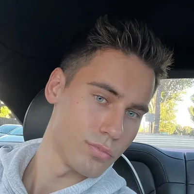 Rodion🔥 profile