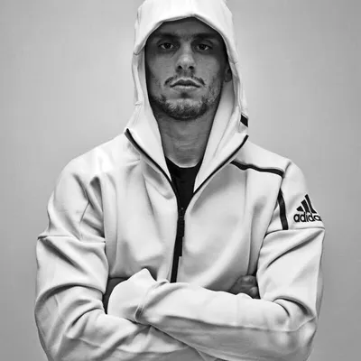 Rodrigo Caio profile