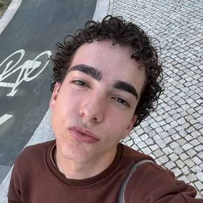 Rodrigo Passos profile