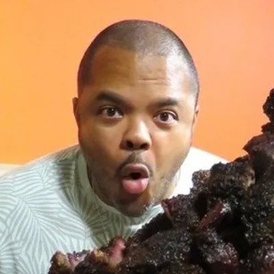 Roger Mooking profile