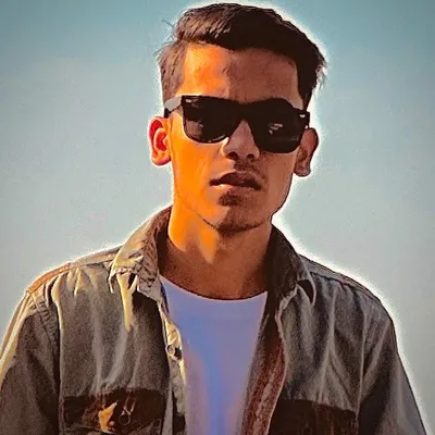 Rohan Thakur🇮🇳 profile