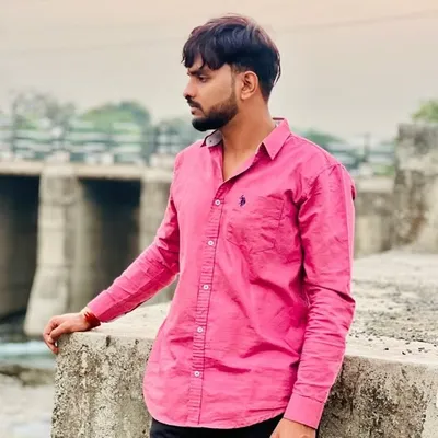 Rohan🤍 profile