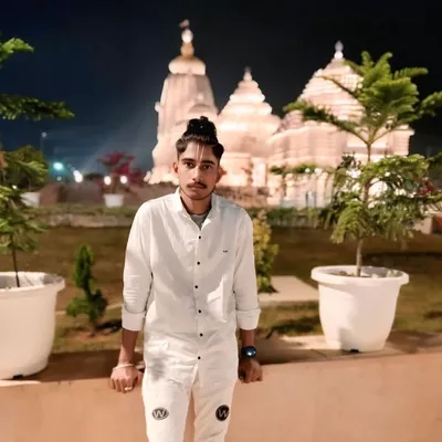 Rohit Day profile