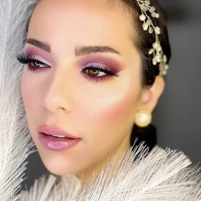 Rola Majzoub Makeup Artist profile