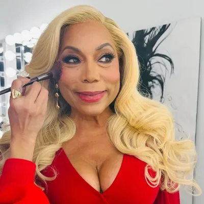 Rolonda Watts profile