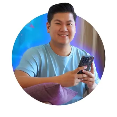 JR Tan profile
