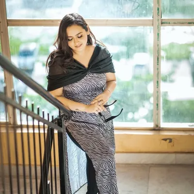 Romana_zaman profile