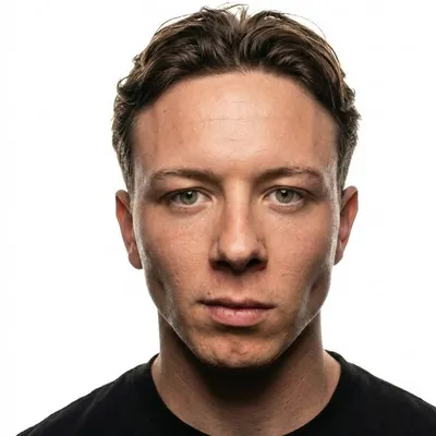 Roman Cauver • Simplify profile