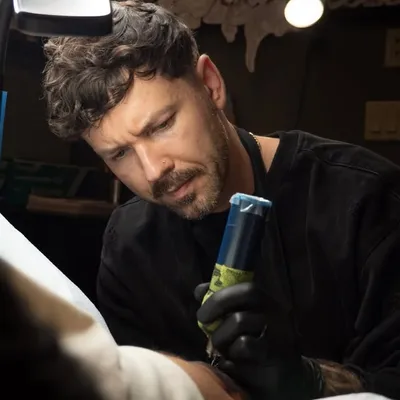 Roman Toporov | LA Tattoo Artist profile