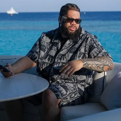 RomeyRome Brown profile
