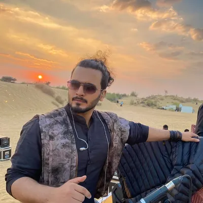 Ronit Vohra profile
