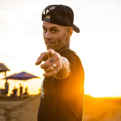 RONNIE FAISST profile