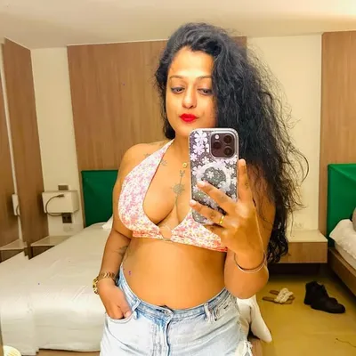 Roohi profile