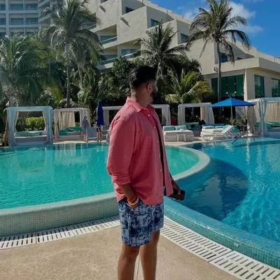 R O O P B H U L L A R ®️ profile
