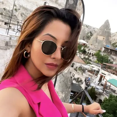 Roopali profile