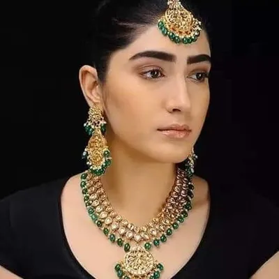 Roopsi creations profile