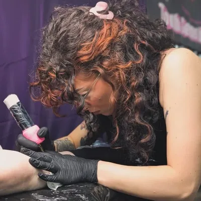 Rosalieroycetattoo ✨Bespoke custom tattooing✨South Wales profile