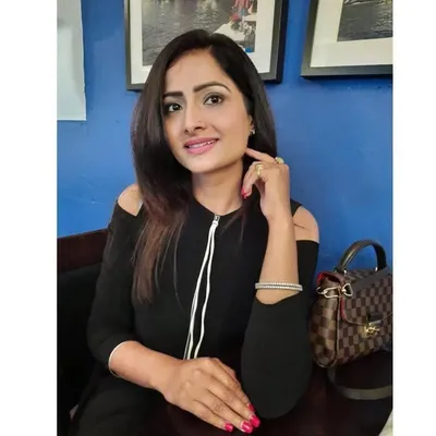 Rose Kaur Chauhan profile