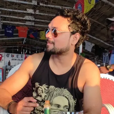 Roshan Guulrez profile