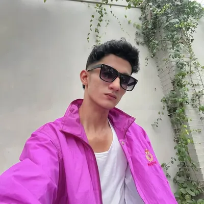 Roshan_oochi_ profile