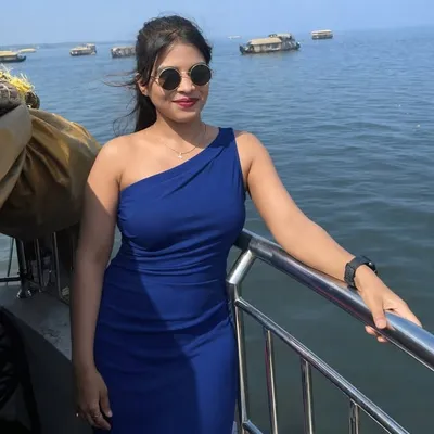 Roshni Dharmik ❤ profile