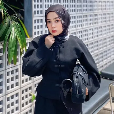 ROSSY RESMIATI ♡ profile