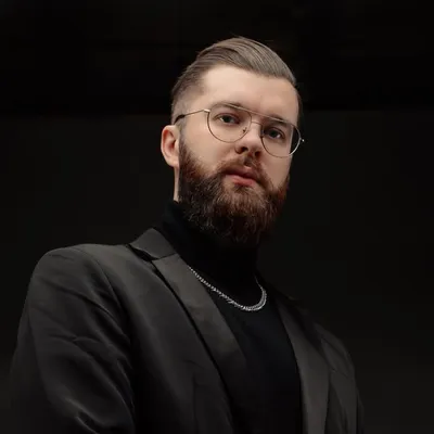 Менчак Ростислав profile