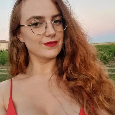 Mélanie 🧡 profile