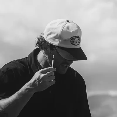 ᴄhris leach profile