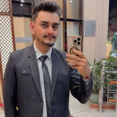 👑Âß Abhay Bhatia👑 profile