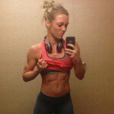 Roxxanna Taylor profile