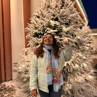 Riyanka | Independent Writer & Slow Traveler ๐ profile