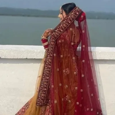 Rozy Bhradwaj profile