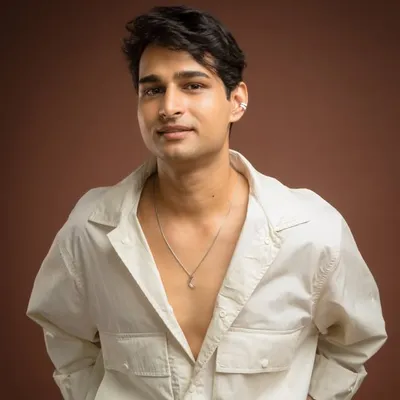 Rreshav Bhardwaj profile