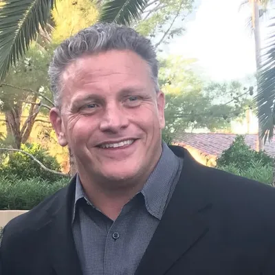Robert Graham profile