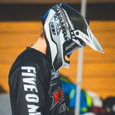 Riley Suhan profile
