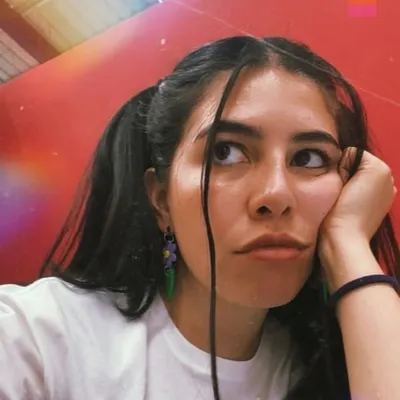 Laura profile