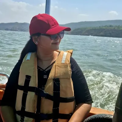 Rucha Warbhe profile