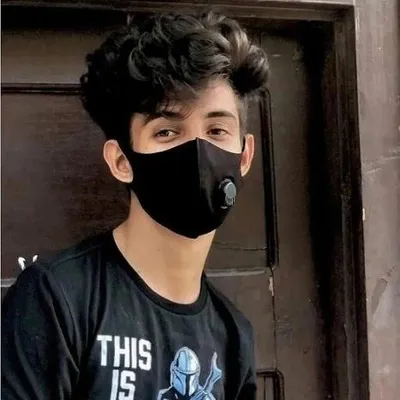 ๐ VARUN KING ๐ profile