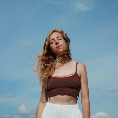 Monique van de Velde profile