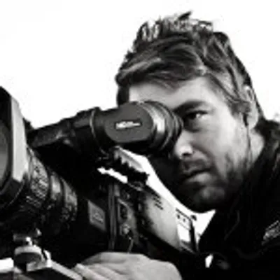 Russell MacLaughlin profile