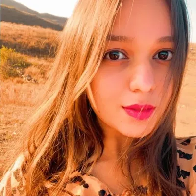 RUTVIKA PATEL🦋 profile