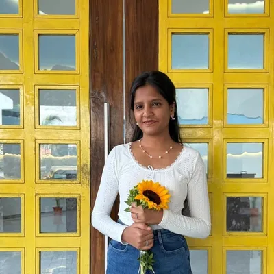 Rutuja Bansode ๐ซ profile