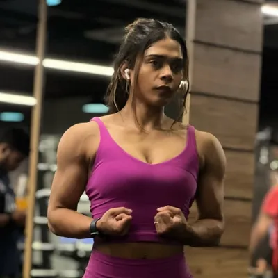IfbbproRutujaHegshetye |Body Transformation coach | profile