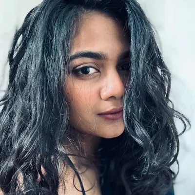Ruzella Fernandes profile