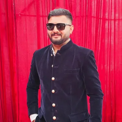 Ravirajsinh Rathore ๐ profile