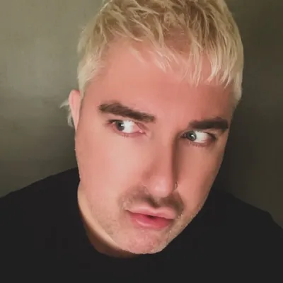 RYAN VOX profile